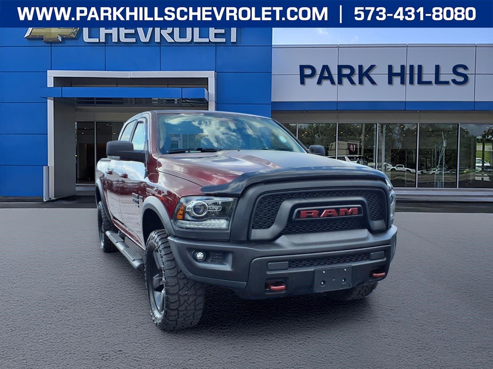2019 RAM 1500 Classic Warlock Crew Cab 4x4 5'7" Box in Red — front three-quarter view